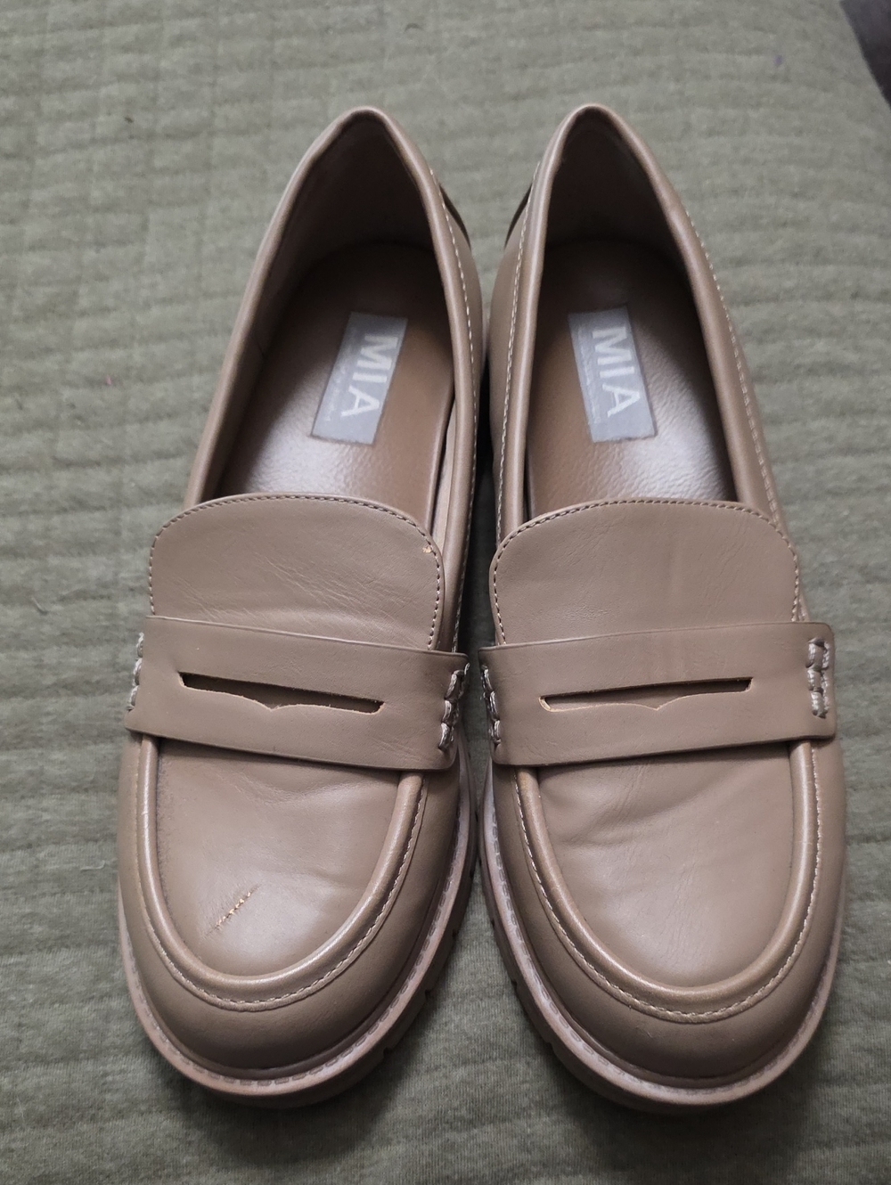 MIA Nirelle Chunky Lug Sole Platform Penny Loafers Taupe Size 8